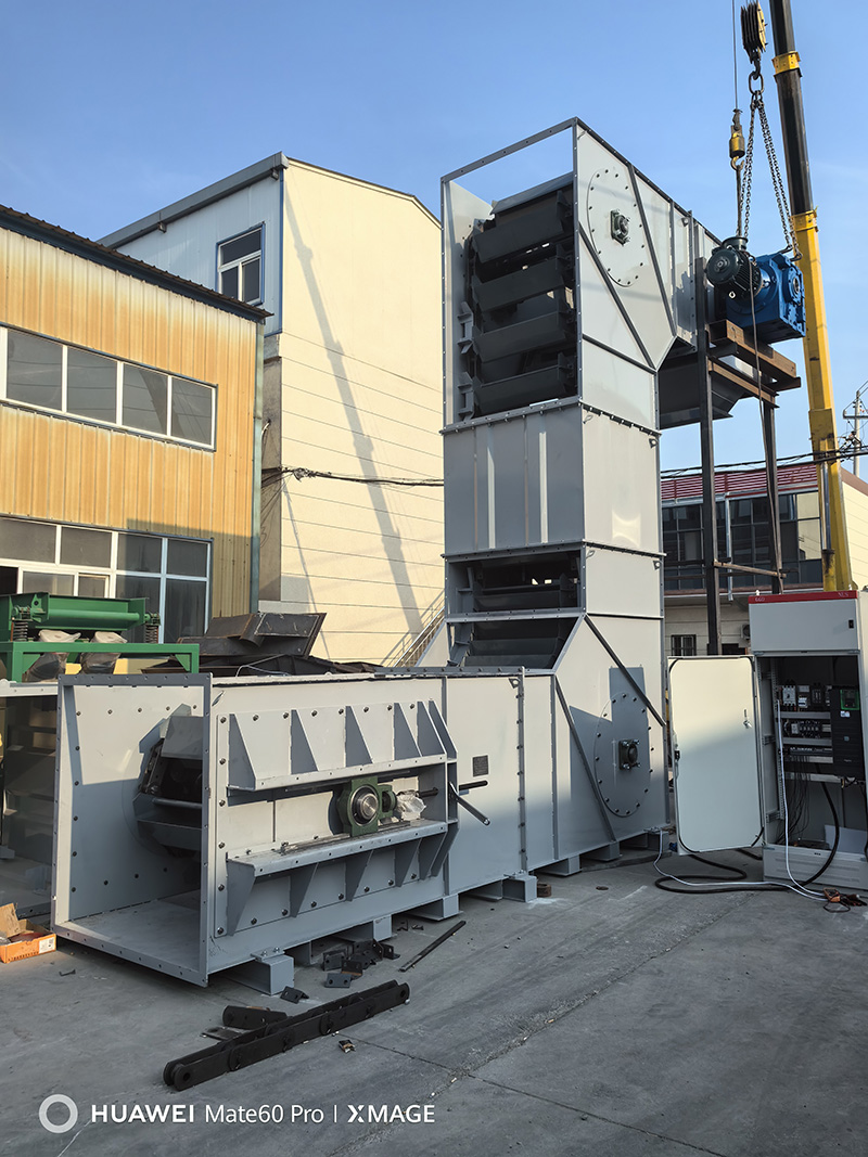 Z型转斗机仓壁振动器